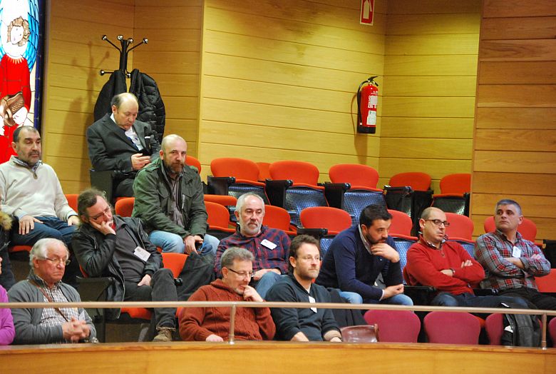 16-01-26 Parlamento ILP tarifa electrica 004.JPG